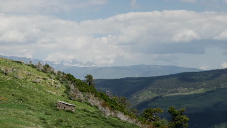Pirineos-De-España-Desde-La-Molina-Vista-Al-Sol