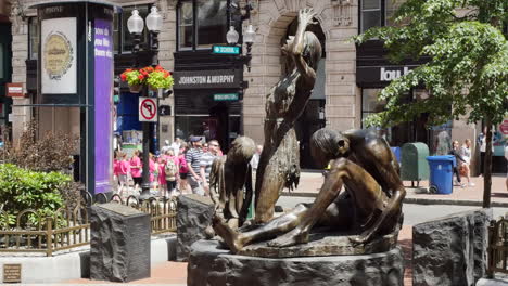 USA-Boston-Irish-Potato-Hungersnot-Memorial-Seitenansicht