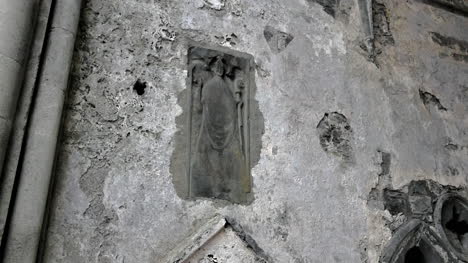 Irlanda-Corcomroe-Abbey-Figura-Tallada-En-La-Pared