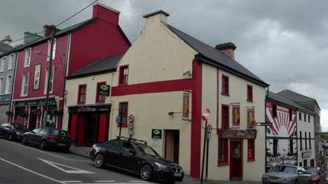 Ireland-County-Kerry-Killorglin-Town