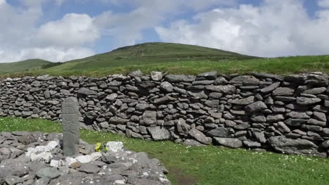 Ireland-Dingle-Ogham-Stone-And-Wall-Pan