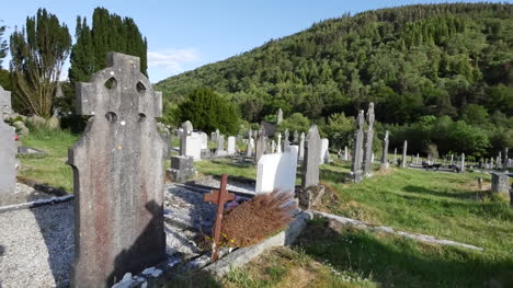 Irlanda-Cementerio-De-Glendalough