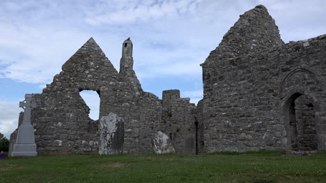 Irlanda-Clonmacnoise-Ruinas-De-La-Catedral