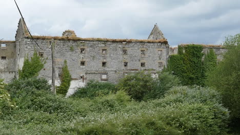 Ireland-An-Abandoned-Building-In-County-Offaly