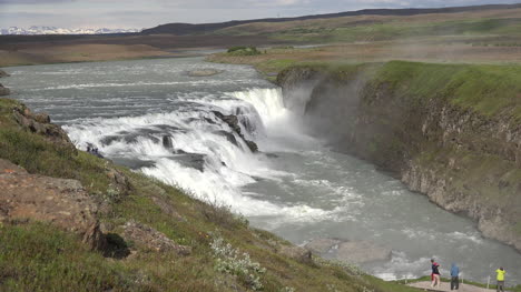 Iceland-Tourists-On-Platform-Above-Gullfoss-Waterfall