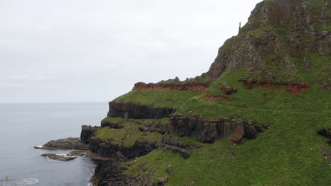 Nordirland-Giants-Causeway-Cliffs