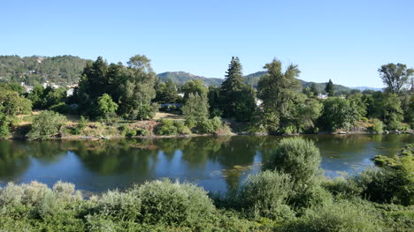 Oregon-Umpqua-Flussblick