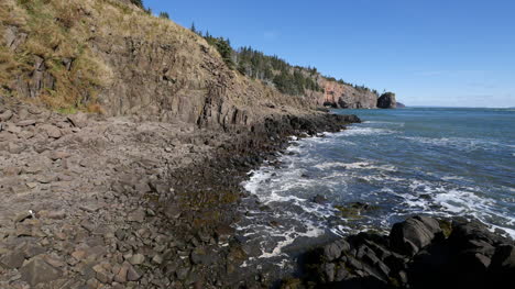 Canada-Bay-Of-Fundy-Waves-And-Rocky-Shore