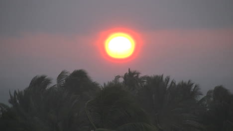 Florida-Key-West-Sonne-Rot-Bei-Sonnenuntergang-Zeitraffer