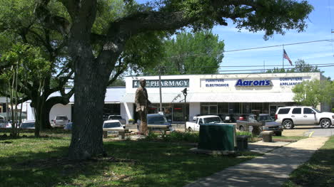 Louisiana-Huey-Lange-Statue-Im-Park