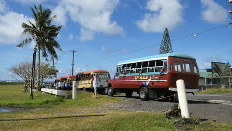 Autobuses-De-Samoa-Americana