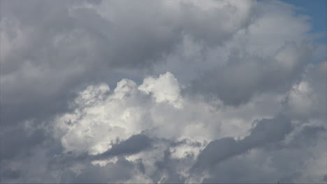 Oregon-Wolken-Bedecken-Den-Himmel-Im-Zeitraffer