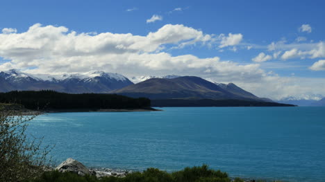 Neuseeland-Lake-Pukaki-Mit-Wolken