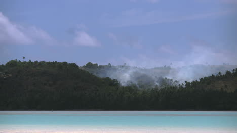 Aitutaki-Feuer