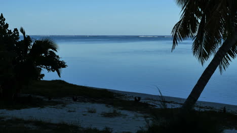 Laguna-Aitutaki-Antes-Del-Amanecer