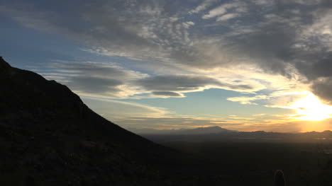 Arizona-Tucson-Montaña-Sol-En-La-Noche