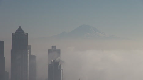 Washington-Seattle-Mount-Rainier-In-Mist