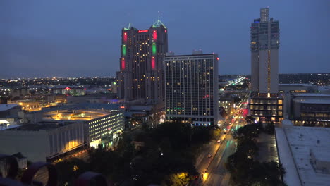 Texas-San-Antonio-Abendlichter-Von-Oben