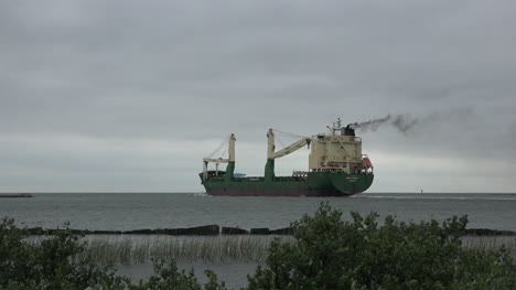 Texas-Frachtschiff-Segelt-Weg