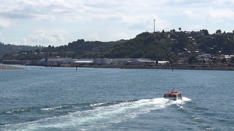 Chile-Puerto-Montt-Tender-Heads-Ashore