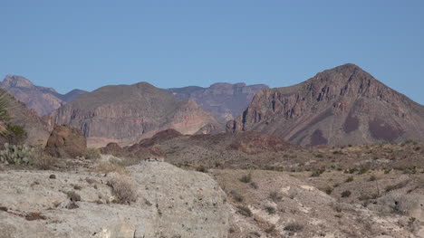 Texas-Big-Bend-Tuff-Canyon-Lebendige-Wüstenansicht