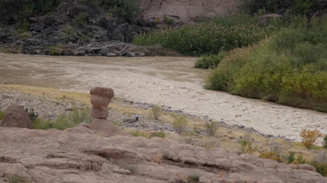 Texas-Rio-Grande-River-Trifft-Auf-Einen-Nebenfluss