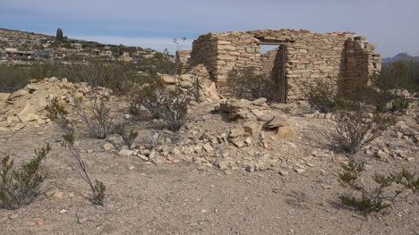 Texas-Terlingua-Kreosotbusch-Und-Ruinenpfanne-Ruin