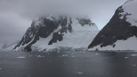 Antarctica-Lemaire-Little-Glacier-Between-Rocks