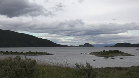 Argentina-Lago-Roca-Tierra-Del-Fuego-Park-Pan-And-Zoom