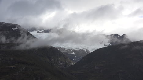 Chile-Beagle-Channel-Mist-In-Cirque