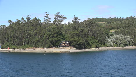 Chile-Estero-De-Castro-House-On-Shore