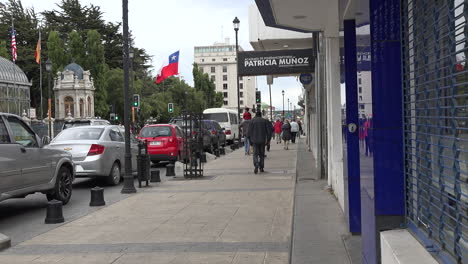 Chile-Punta-Arenas-Zooms-On-Street-Scene