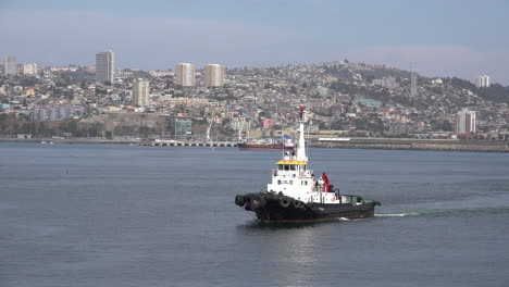 Chile-Valparaiso-Lotsenboot-Ankommen