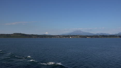 Chile-Pasando-Volcanes-Desde-Barco