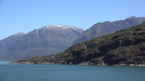 Chile-Blick-Entlang-Des-Fjords