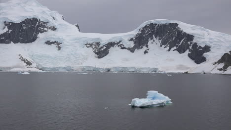 Antarctica-Brabant-Island-Beyond-Gerlache-Strait