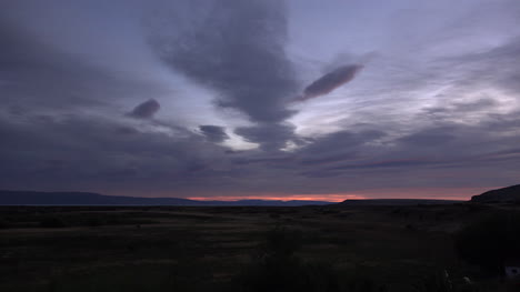 Argentina-Patagonia-Oscuro-Anochecer-Nubes