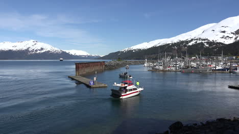 Alaska-Cabin-Cruiser-Enters-Whittier-Harbor