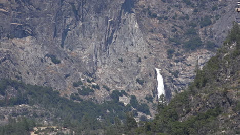 Kalifornien-Hetch-Hetchy-Wapama-Wasserfall