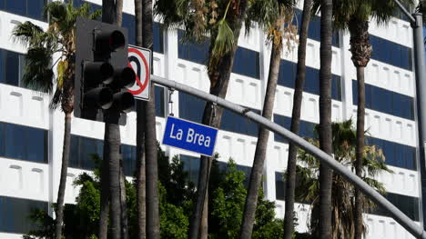 Los-Angeles-La-Brea-Straßenschild