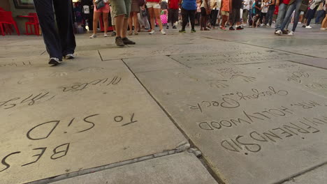 Los-Angeles-Unterschriften-Im-Hollywood-Walk-Of-Fame-Zeitraffer