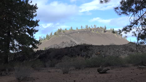 Lava-De-Oregon-En-La-Colina-De-Lava-Acercar