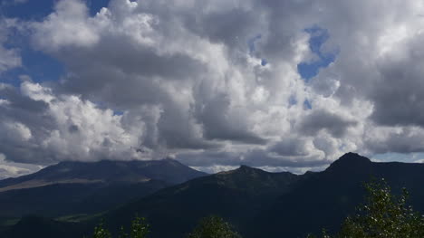 Washington-Mt.-St-Helens-Und-Wolken-Zeitraffer-Pfanne