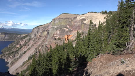 Oregon-Crater-Lake-Pumice-Castle-Zooms-In-To-View