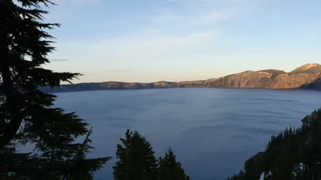 Oregon-Crater-Lake-Dark-Trees-Near-Sunset-Pan