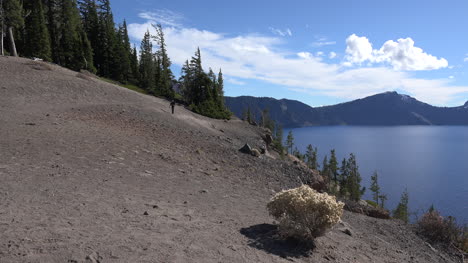 Oregon-Crater-Lake-Man-Walking-On-Path