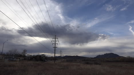 Líneas-Eléctricas-De-Arizona-Y-Lapso-De-Tiempo-Espectacular-Cielo
