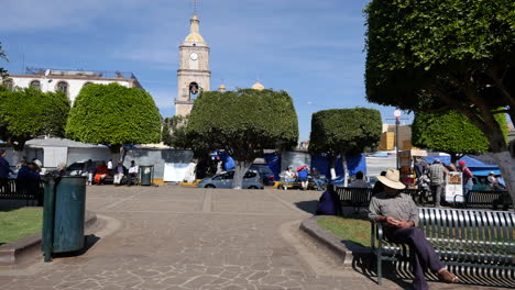 Mexico-Arandas-Plaza-By-Guadalupe-Church