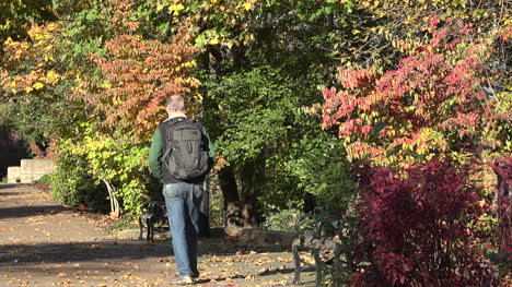 Oregon-People-Walking-And-Biking-On-Path-In-Autumn-Pan