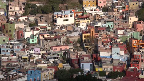 Mexiko-Guanajuato-Häuser-Am-Hang